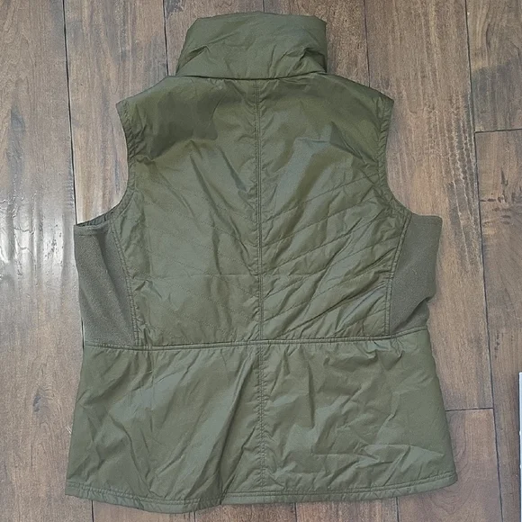 Columbia Women's Forest Green Outdoor Vest - Picture 3 of 5